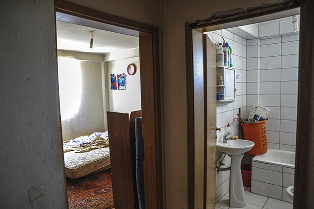 Haliti’s flat is comprised of a multifunctional living room, one bedroom and one bathroom. Those that work with social housing policies say that these flats should be considered only as temporary solutions for families in need.
