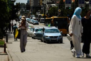 Shoferët e nëpërkëmbur të taksive