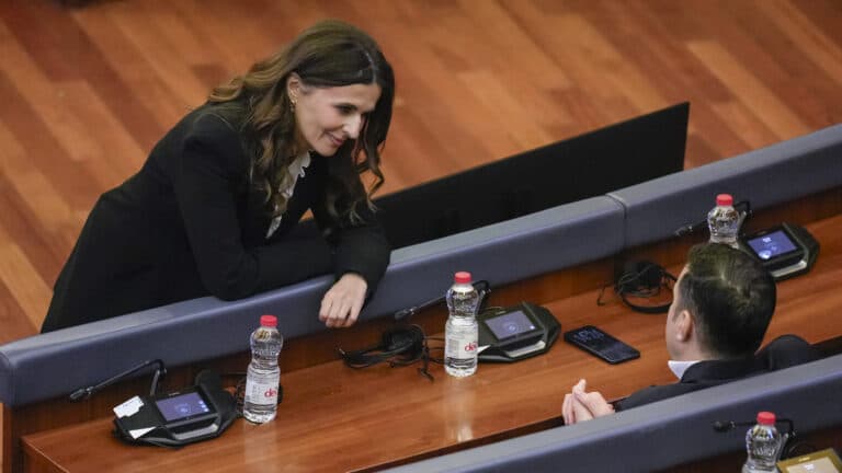 How can Kosovo’s opposition parties compete again?