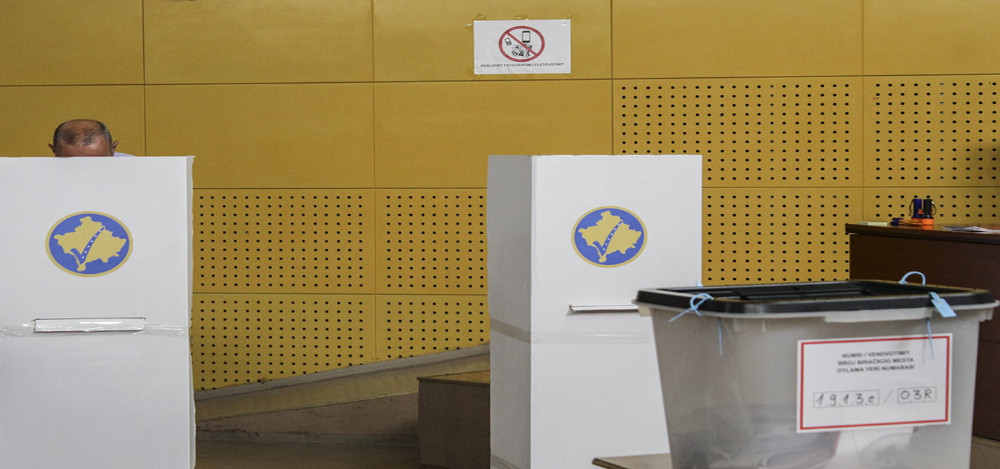 Opozita ngritet nga ndëshkimi i kosovarëve për pushtetin