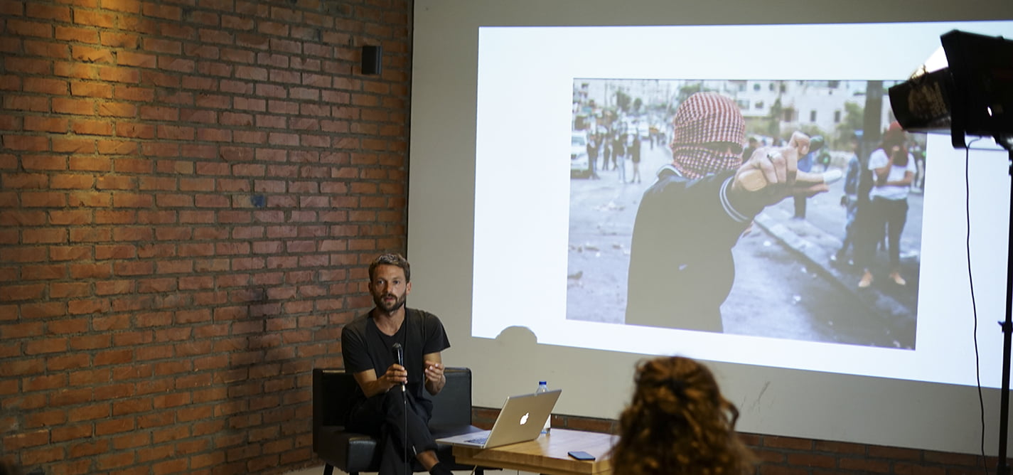 Në përpjekje për të shfaqur të rinjtë e Kosovës