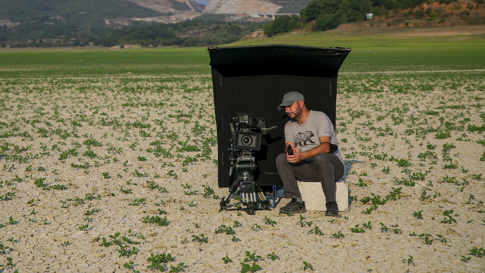 Samir Karahoda: Filmi i personazheve të mia nuk ka përfunduar
