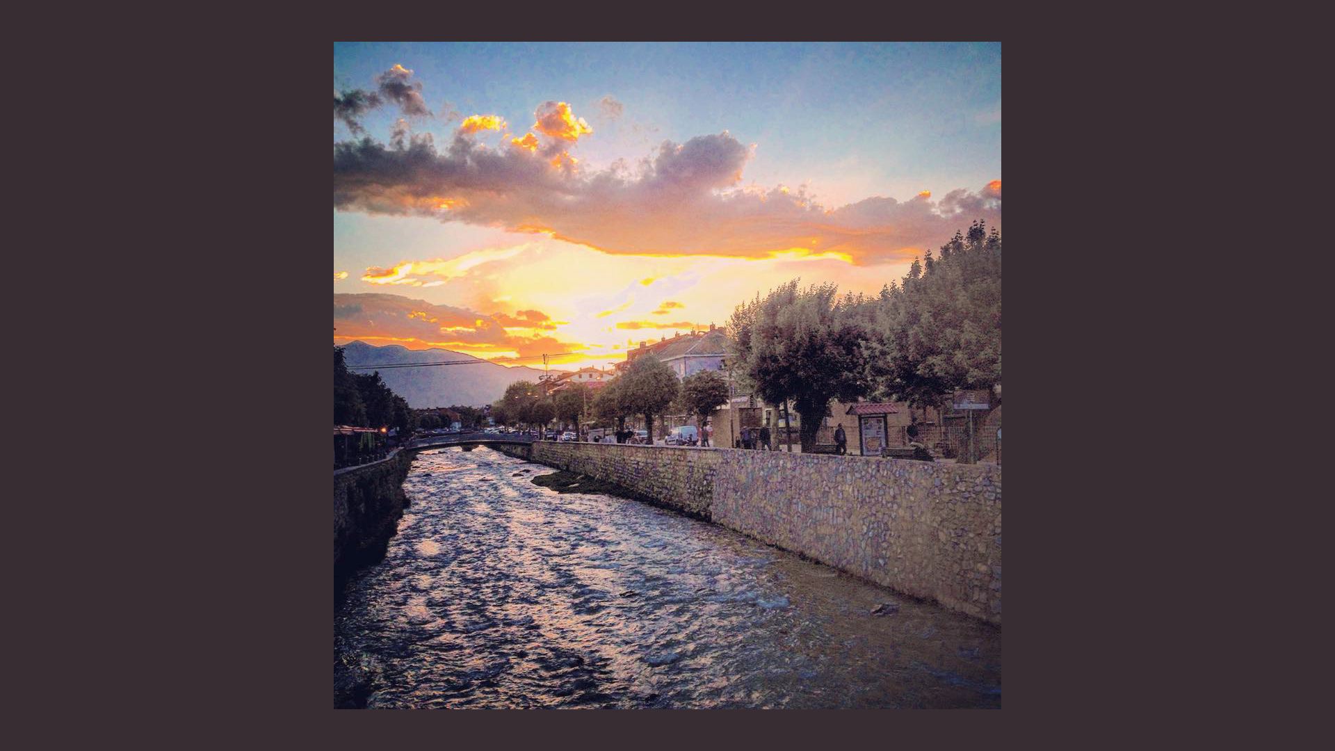 PITAJKAT ME VEZË DHE CA GJËRA TJERA…