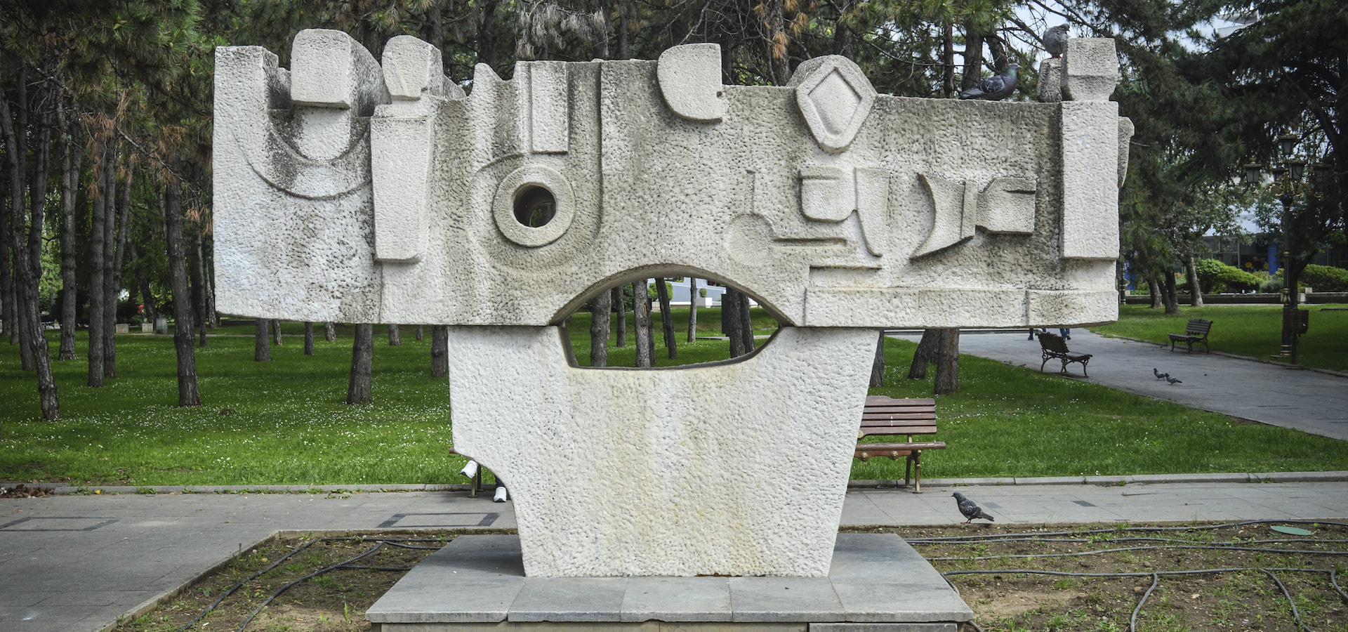 Albanian women in Macedonian politics remain invisible