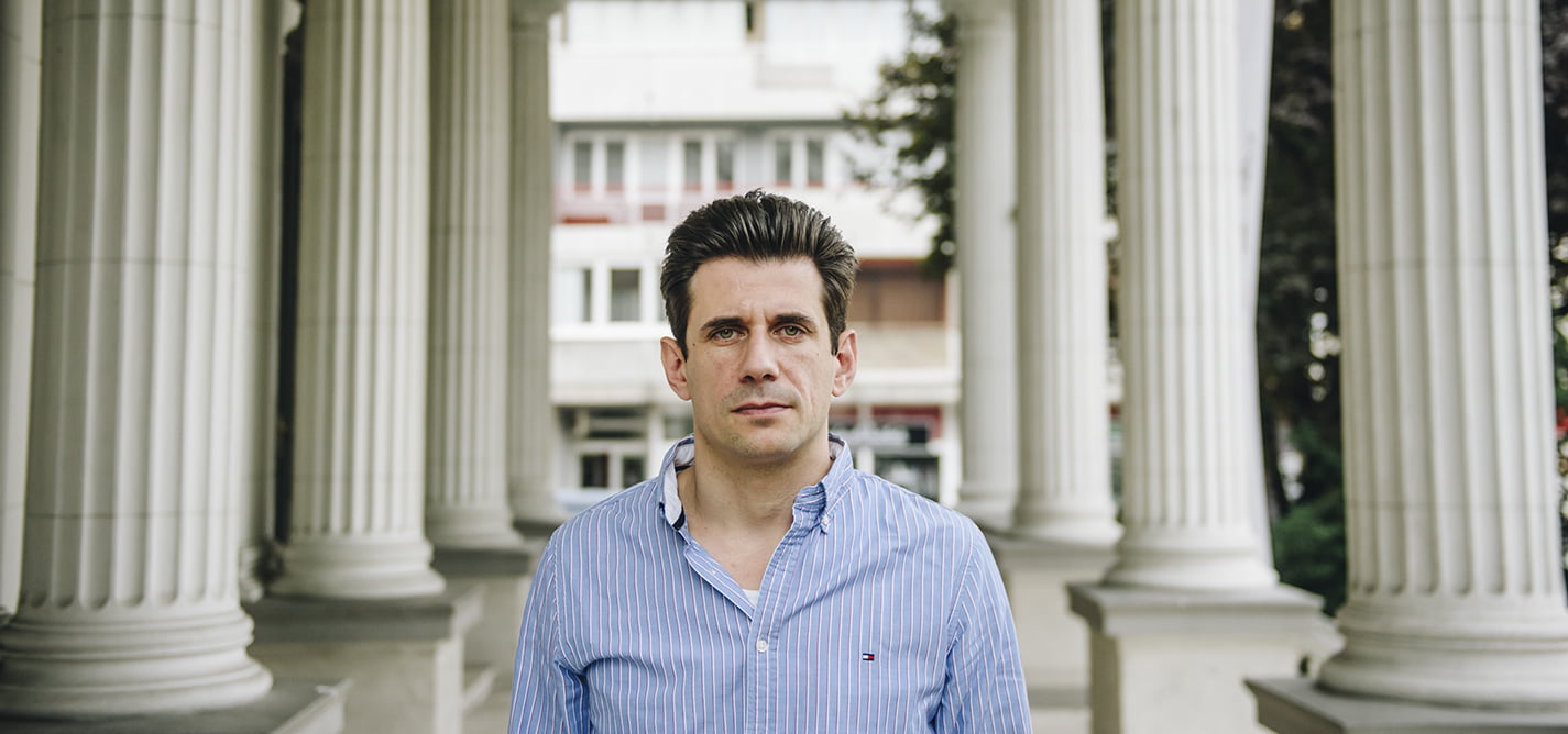 Alban Ukaj: Problemi është se komuniteti artistik është konformist