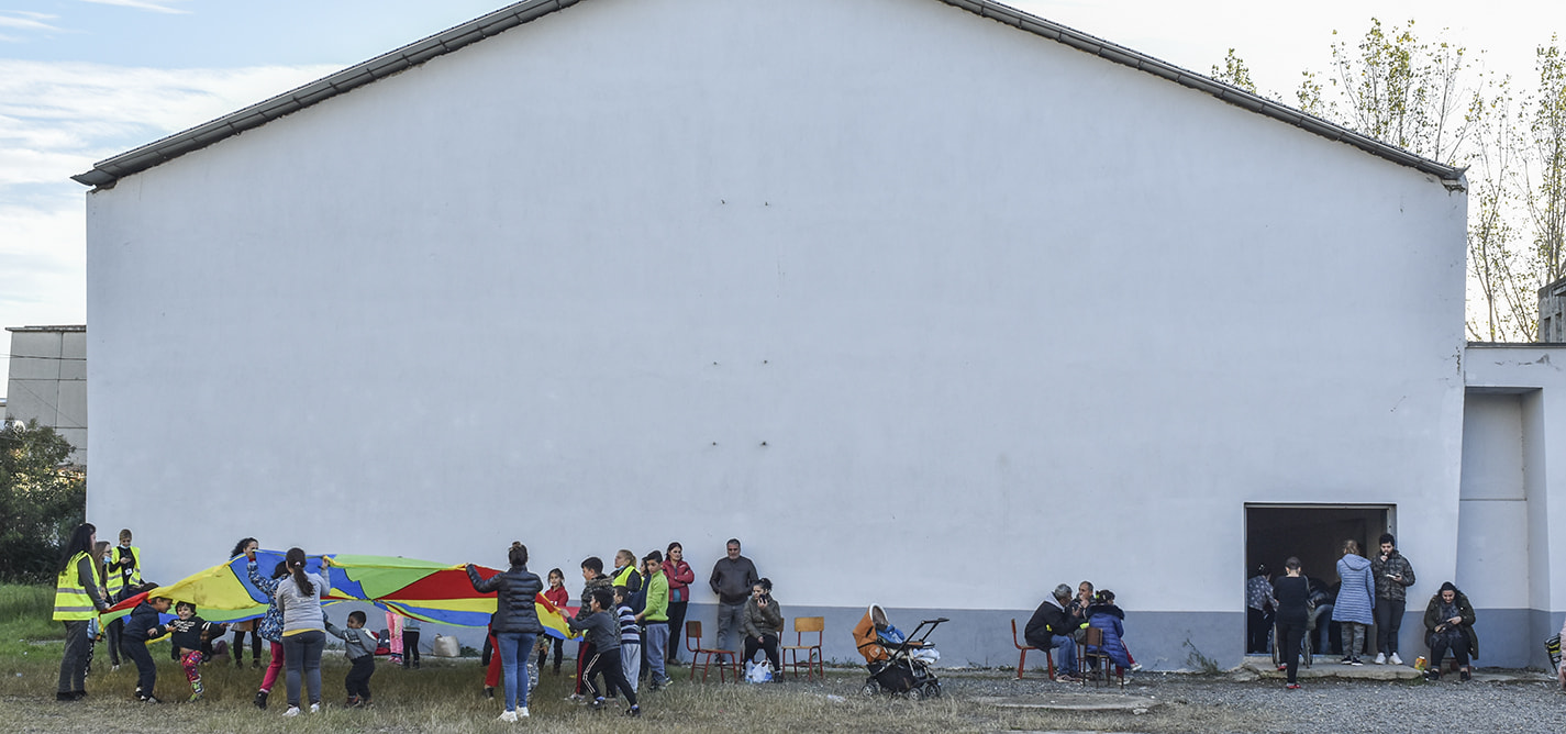 Të dëshpëruar dhe të margjinalizuar, viktimat e tërmetit presin përgjigje