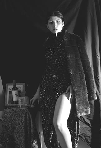 Moj plan je da u skorijoj budućnosti sve djevojčice iz Bihaća dobiju financijsku podršku, kao i moje mentorstvo, i da pratim njihovo školovanje dok god ne budu prepuštene same sebi. U skorijoj budućnosti planiram napraviti svečano otvorenje fondacije u Bosni i u Americi, te ću prikupljati sredstva za nastavak projekta. <br />
<br />
Plan je da se naprave i radionice informatike za djevojčice gdje ćemo ih učiti dizajn i kodiranje. Isto tako, ove godine će jedna od stipendistica upisati fakultet, što je veliki uspjeh. Ja sam bila jedina Romkinja u Bihaću koja ima fakultetsko obrazovanje. Evo, napravili smo progres!<br />
<br />
Isto tako, imamo jednu djevojčicu koja je već upisala Srednju umjetničku školu, te planira upisati Akademiju umjetnosti u Banja Luci. Pored njih, imamo još deset djevojčica koje su vrlo dobre učenice i koje će završiti devetogodišnju školu za dvije do tri godine. <br />
<br />
Znači da od 2023. možemo očekivati veliki broj djevojčica u srednjim školama, a kasnije i na fakultet.