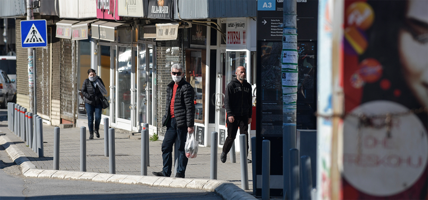 The government adopts new anti-COVID-19 measures