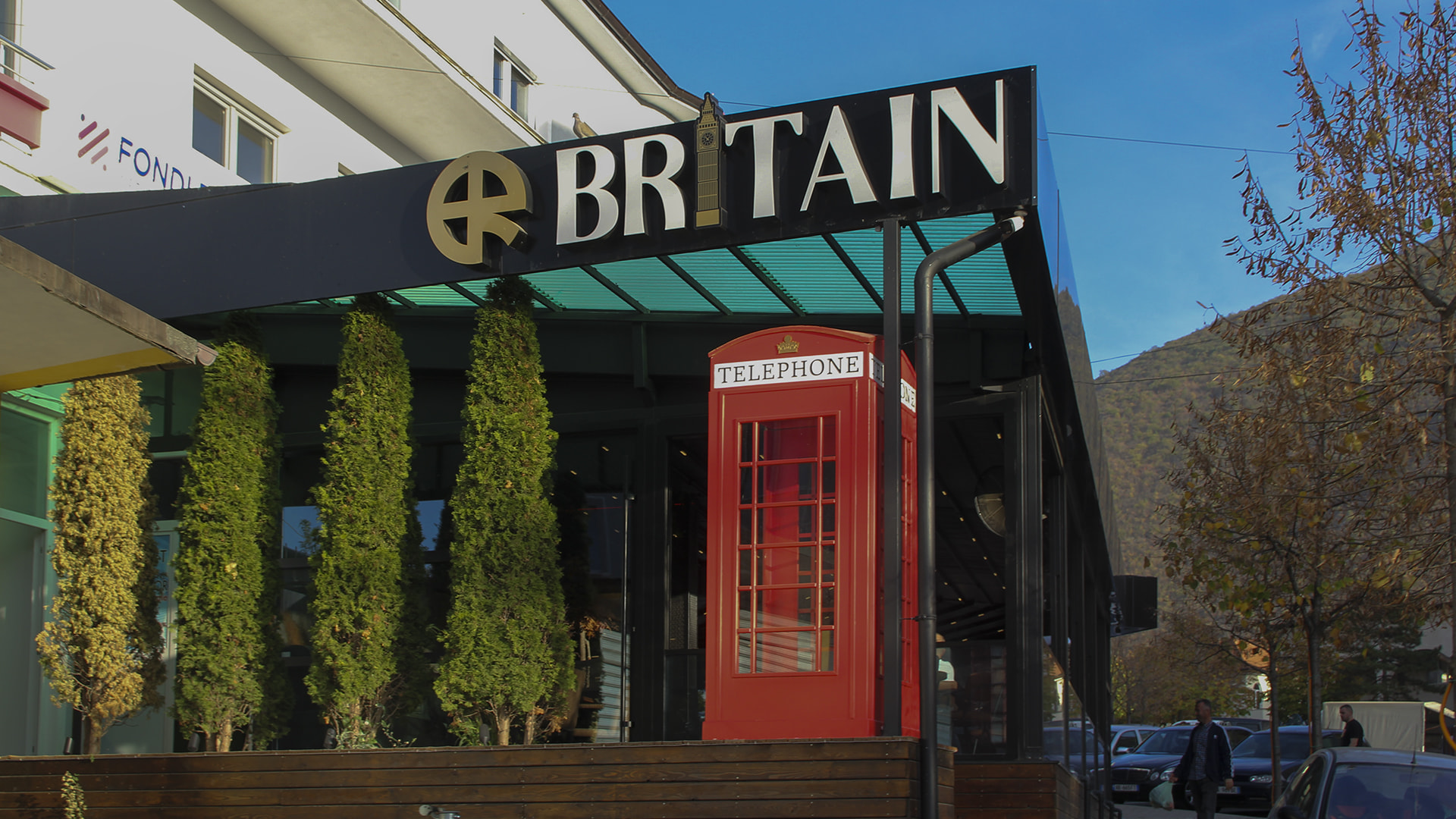 The dangerous dream across the sea