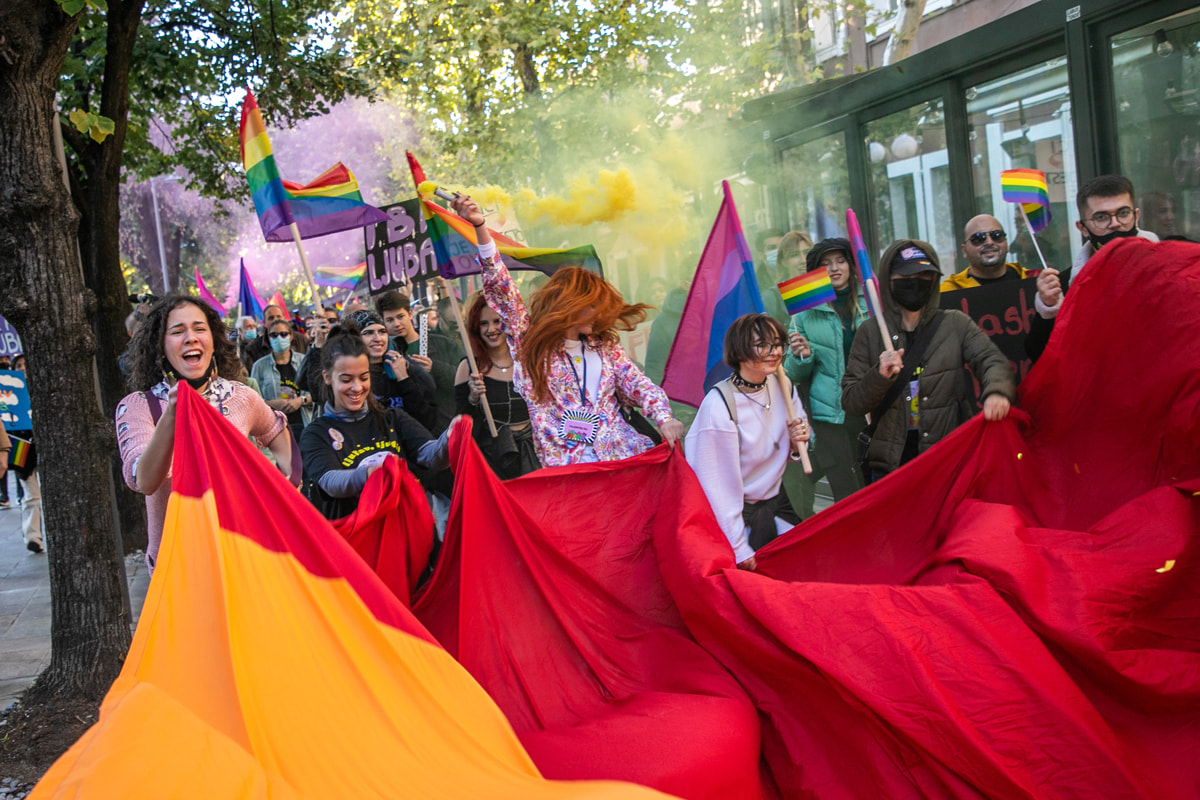 Thonë “po” në Mal të Zi dhe pastaj largohen nga vendi
